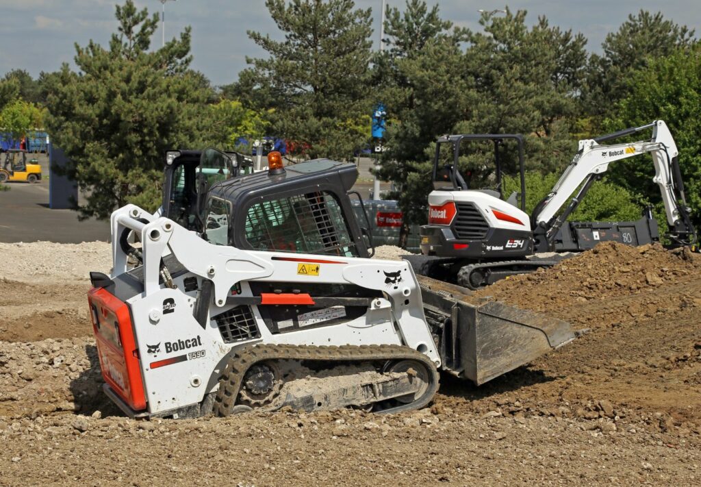 Bobcat Compact Track Loader (CTL) with rubber tracks 